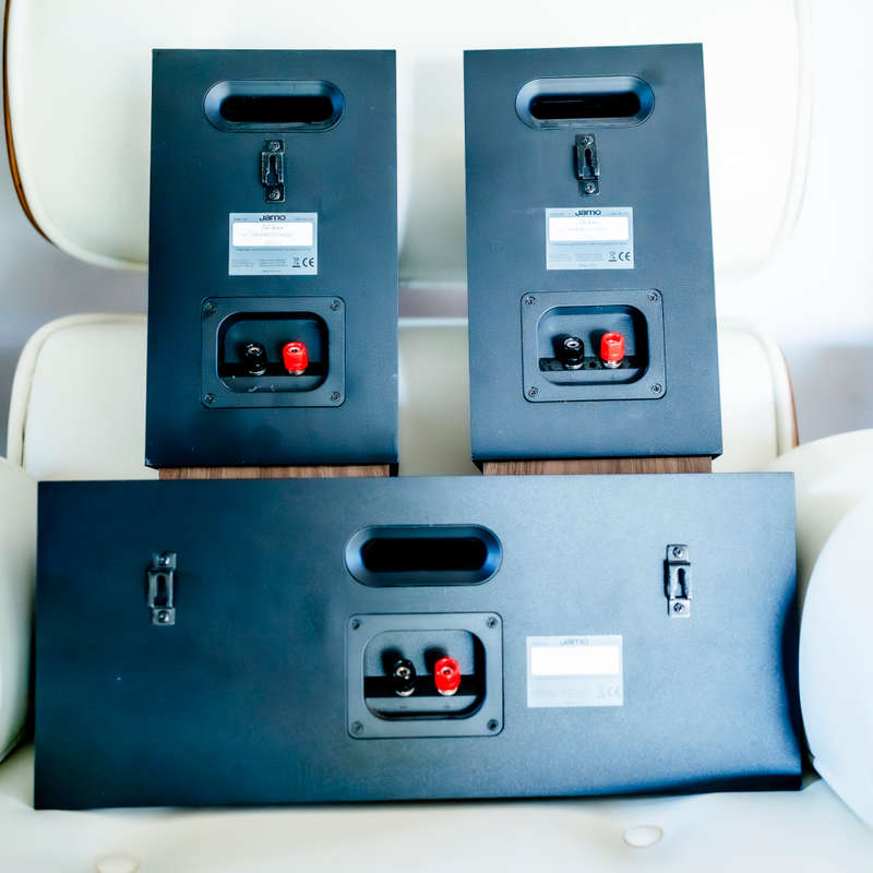 Jamo S807 5.2.2 Dolby Atmos Surround system with 2 subwoofers