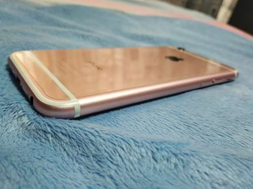 iPhone 6s 128GB - Rose Gold / Great Condition