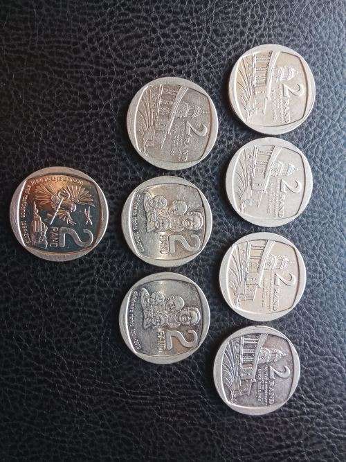 Collection Of RSA R2 Coins