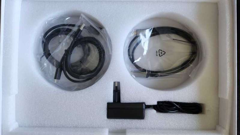 4K  15.6`` Portable Monitor