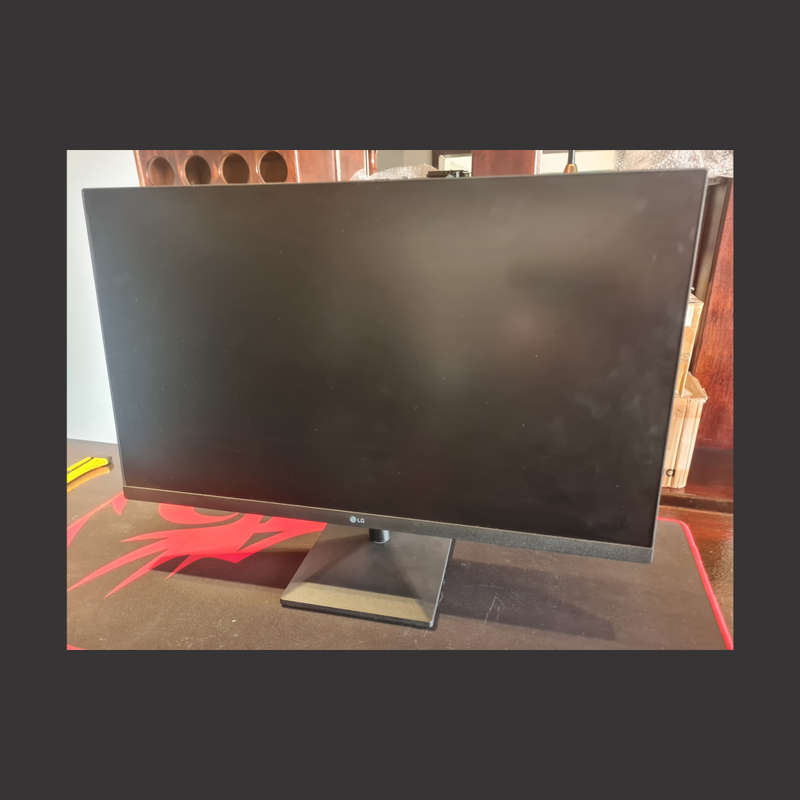 LG 27` 27MP400 FHD IPS Monitor - AMD Freesync