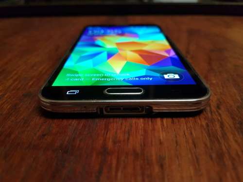 Samsung Galaxy S5 LTE 16GB in Blue!!