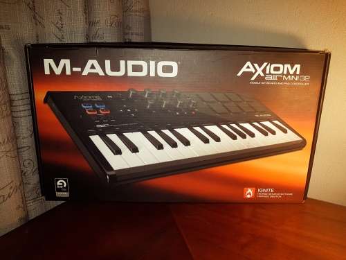 M-Audio Axiom Air Mini 32 Midi Keyboard Controller