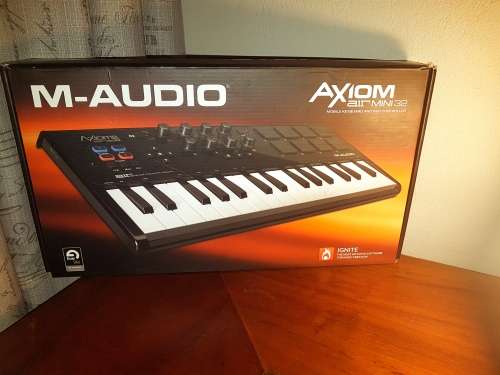 M-Audio Axiom Air Mini 32 Midi Keyboard Controller