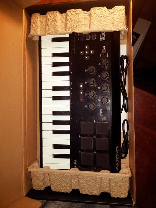 M-Audio Axiom Air Mini 32 Midi Keyboard Controller