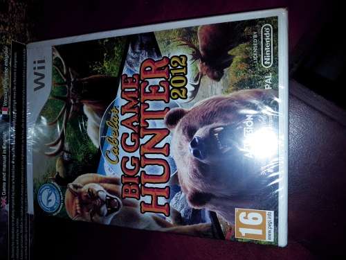 Sealed Big Game Hunter 2012 with Gun for Nintendo Wii !!!!!