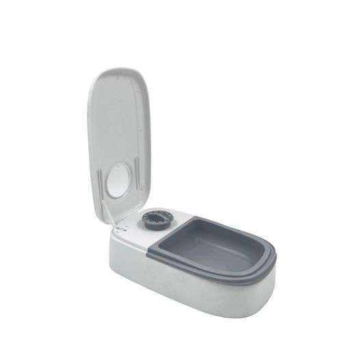Automatic pet feeder