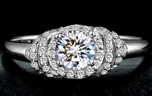 Sophisticated Micro Pave cr.Diamond Engagement Ring* Size 6