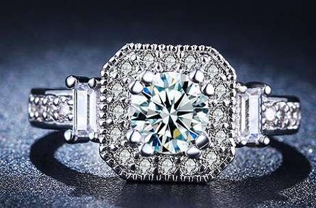 Exclusive! 1.40ct Cr.Diamond and Accents Halo Engagement Ring - Size 6.5 / M+ / 17mm