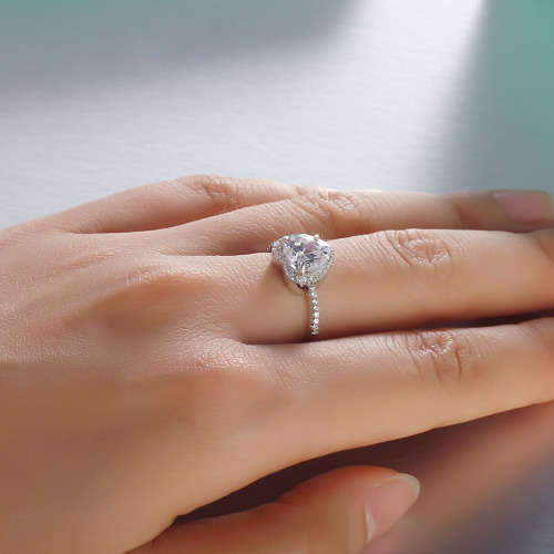 **HALO HEART** 2.11CT CR.DIAMOND 925 SOLID STERLING SILVER RING. SIZE 7 / O