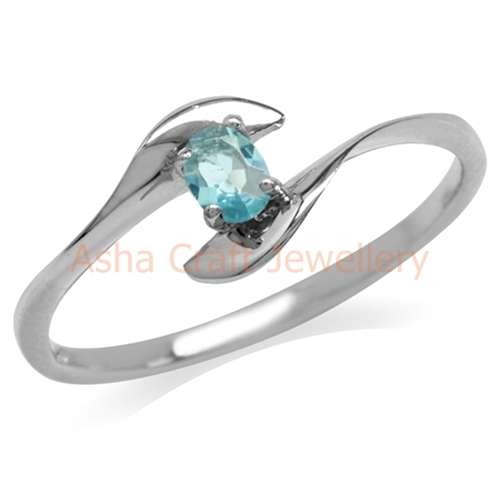 Genuine REAL 925 Sterling Silver Ring, Simulated Aquamarine. Size 5.5 / K-L