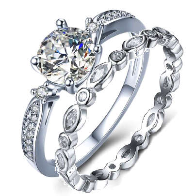 EXQUISITE! 2.41ct Solitaire & Accents Engagement Ring Set. Size 7.75 | P