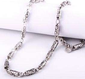 57.1 grams! Beautiful 925 Solid Sterling Silver Necklace. A MUST HAVE!
