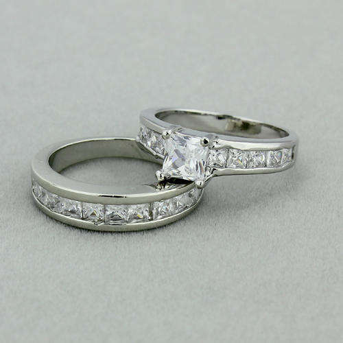 ENGAGEMENT and WEDDING RING SET - Size 8 / Q