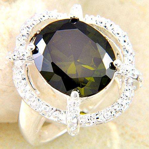 8.76ct Brilliant cut Cr. Peridot 925 Silver Dress Ring. Size 8 / Q / 18mm