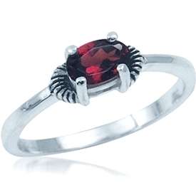 0.54ct Natural Garnet Oval 925 Sterling Silver Ring. Size 6 / L and a half