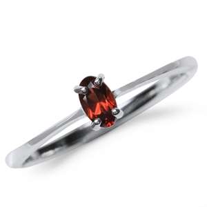 0.30ct Natural Garnet Solitaire 925 Sterling Silver Ring. Size 5/K