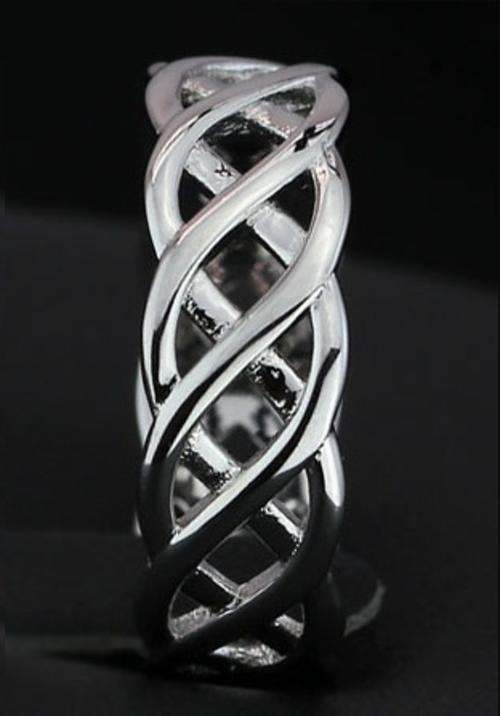 Celtic Infinity Design 5MM Ring. Size 6/M