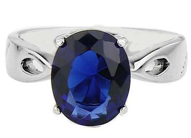 Stunning 2.50 carat Cr. Sapphire Oval Cut Ring. Size 8 / Q / 18.0mm