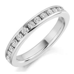 Sparkling 0.50 Carat Cr. Diamond Full Eternity Ring. Size 10/U