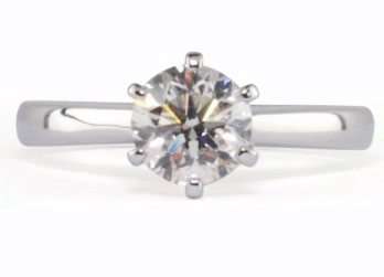 0.34 carat Cr. Diamond Brilliant Solitaire Engagement ring. Size 9[S]