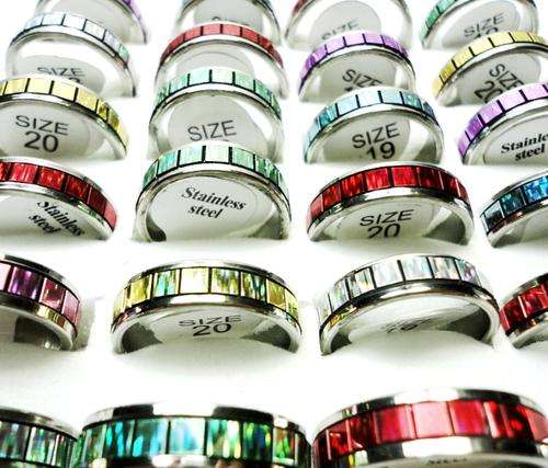 MIXED MOTHER OF PEARL INSPIRED STAINLESS STEEL RINGS