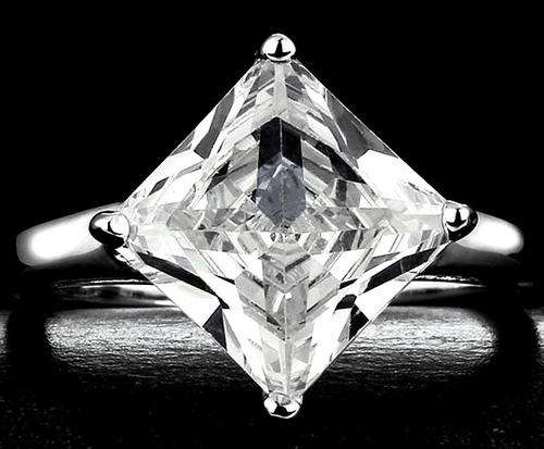 Sensational HUGE 5.09 carat Solitaire Ring. Size 6 / M / 16.3mm diameter