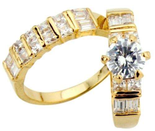 Sparkling 1.80 carat Engagement and Wedding Ring Set. Size 7 / O