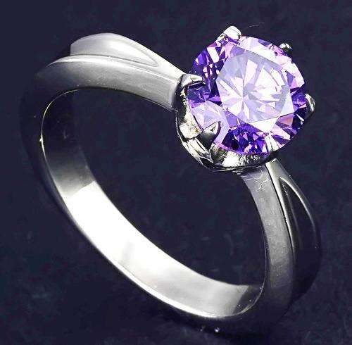 Beautiful Craftmanship! Brilliant 0.75ct Lab Amethyst Solitaire Ring. Size 8