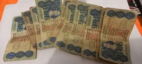 10 x 2rand notes