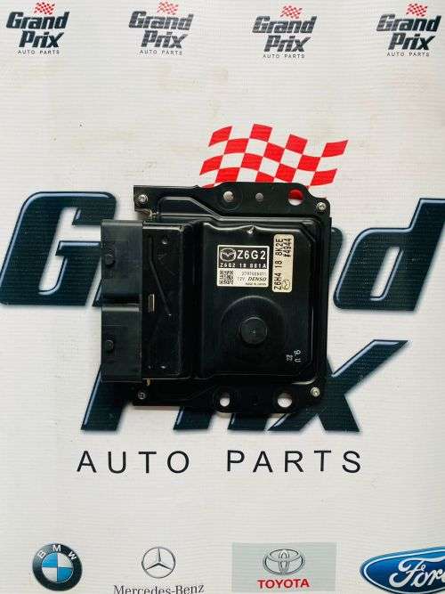 MAZDA 3 ENGINE CONTROL UNIT COMPUTER BOX Z6G2 18 881A  Z6H4 18 8K2E  Z6G218881A