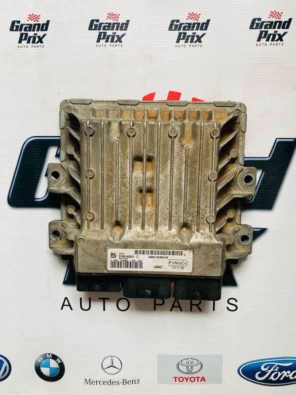 FORD RANGER 2.2L ENGINE CONTROL UNIT COMPUTER BOX J38AC SID208 S180140201 AB39-12A650-HD