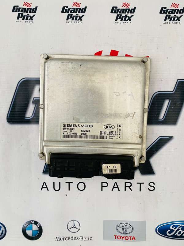 KIA SPORTAGE ENGINE CONTROL UNIT COMPUTER BOX 5WY4372E 39104-23110 3913140-23040 SIMK43