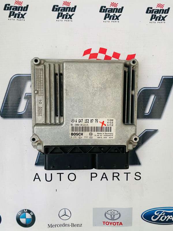 MERCEDES BENZ  E CLASS 2.7 E270 CDI ENGINE CONTROL UNIT COMPUTER BOX A6471530779 0281011332 CR3.12 2