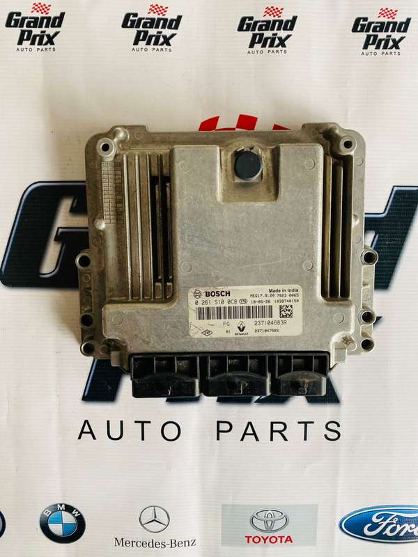 RENAULT ECU COMPUTER BOX 0261S100C8 237104683R  MEG17.9.20