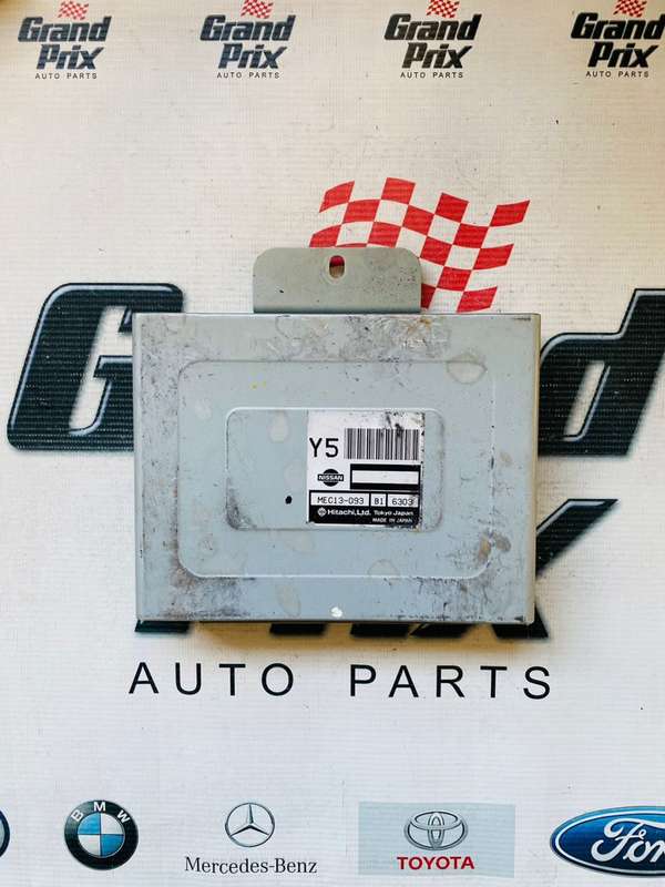 NISSAN ALMERA ECU COMPUTER BOX MEC13-093 B1 6303 Y5