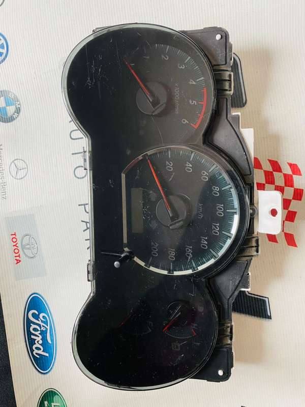 TOYOTA HILUX  AND FORTUNER D4D CLUSTER IGNITION AND OTHER MODULES
