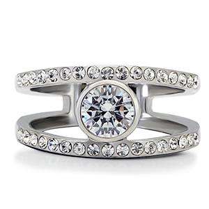 8ct**Radiant Cut Dress ring - Size 7
