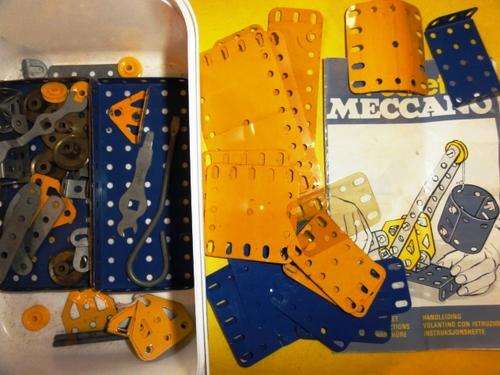 MECCANO PARTS FAIR CONDITION PLUS TRACKS?
