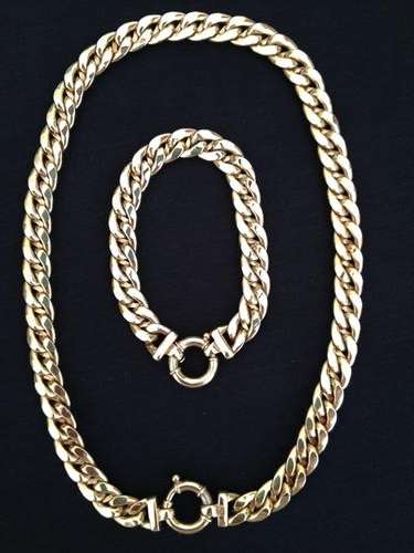 STUNNING 9 CT WHITE AND YELLOW GOLD LINK CHAIN AND BRACELET