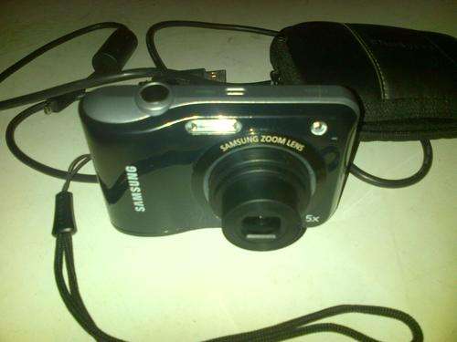 Digital Camera - Samsung ES28 12.2 MP , Verry good condition