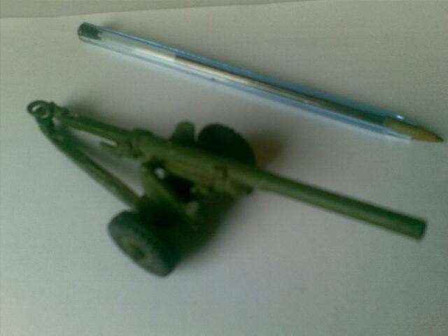 5.5 Meduim Gun - Dinky Toys - nr 692  - Meccano - made in England