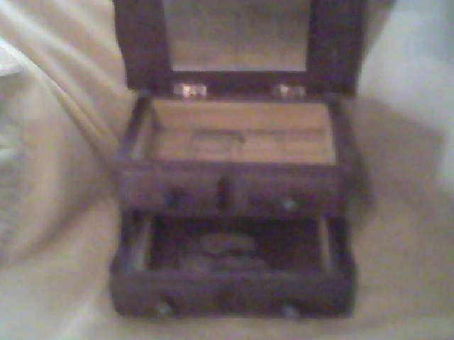 JEWEL  BOX