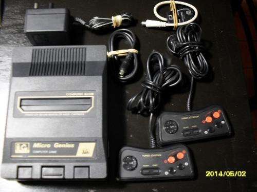 Micro Genius Tv game console bundle