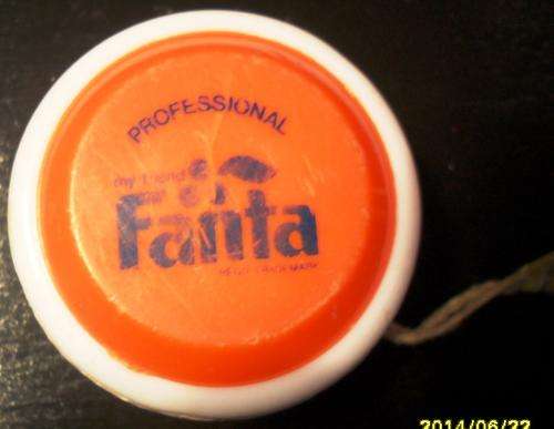 Vintage Fanta Yo Yo