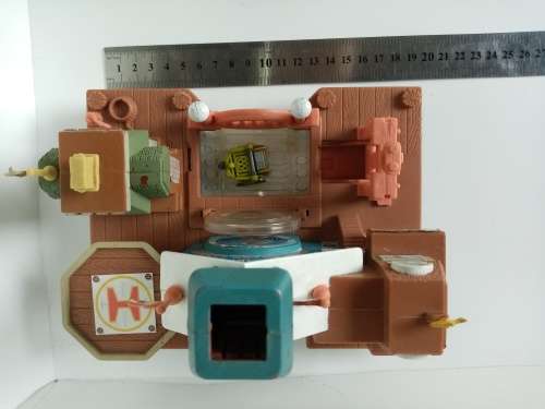 Micro Machines Exploration Tiger Shark Landing Play Set