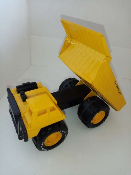 Steel Caterpillar Dump Truck