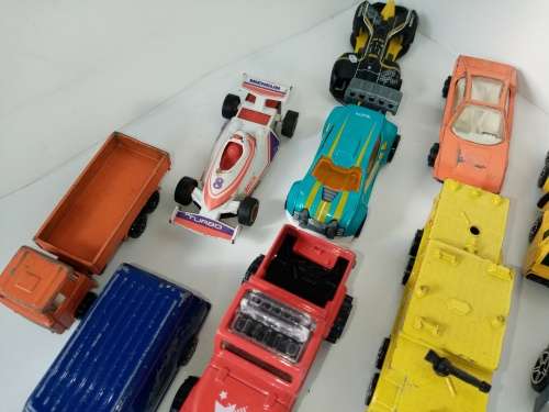 Die Cast Lot