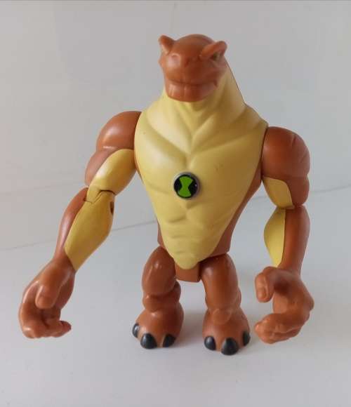 Ben 10 Humungousaur Figurine