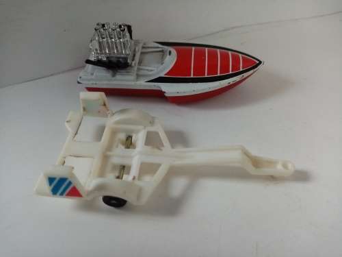 Matchbox Superfast Boat on Trailer